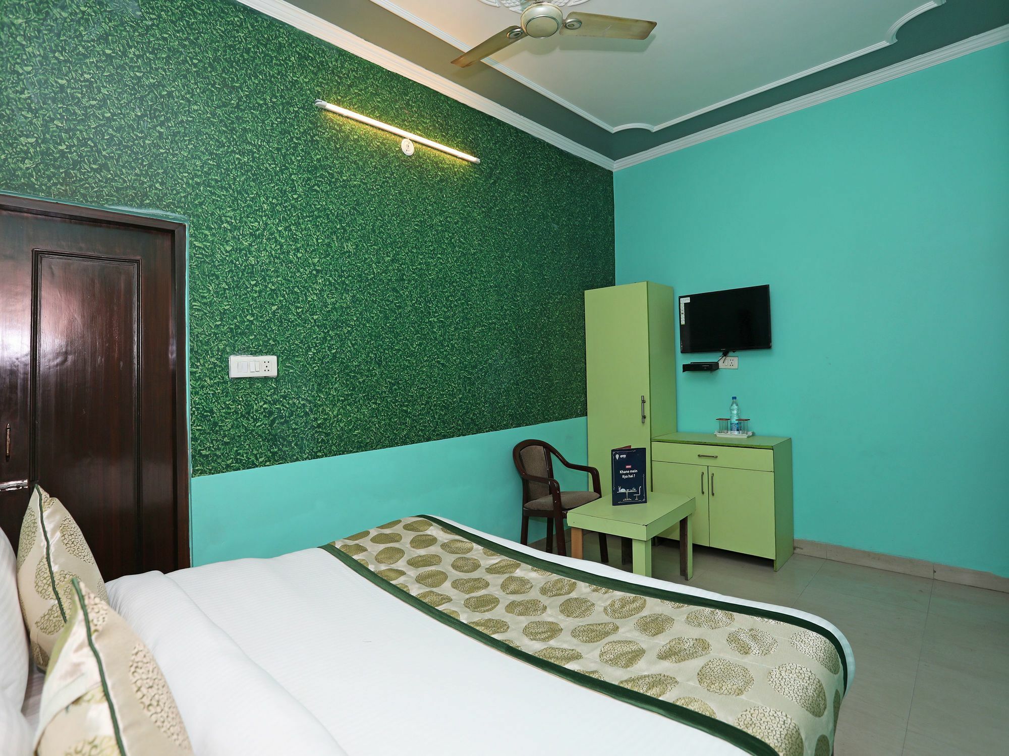 Hotel Oyo 11312 Aero Capital Neu-Delhi Exterior foto